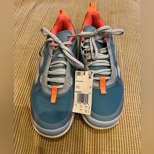 NWT Women’s Adidas Avacore Tennis Shoes Sneakers in Worn Blue & Orange Size 7